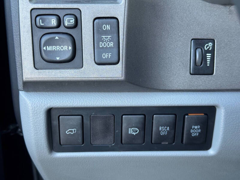 2010 Toyota Sequoia Limited