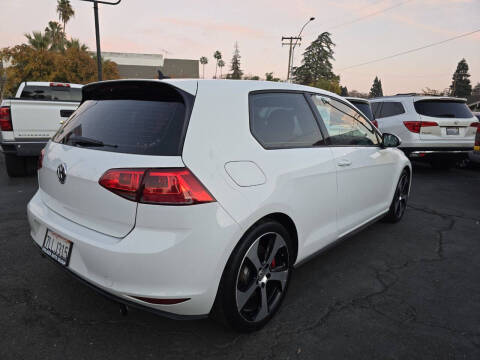 2015 Volkswagen Golf GTI S