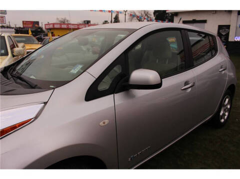 2012 Nissan LEAF