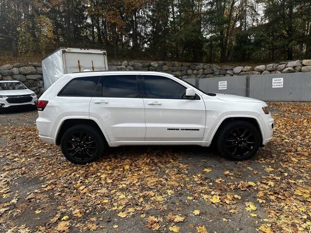 2018 Jeep Grand Cherokee for sale at Bowman Auto Center in Clarkston, MI