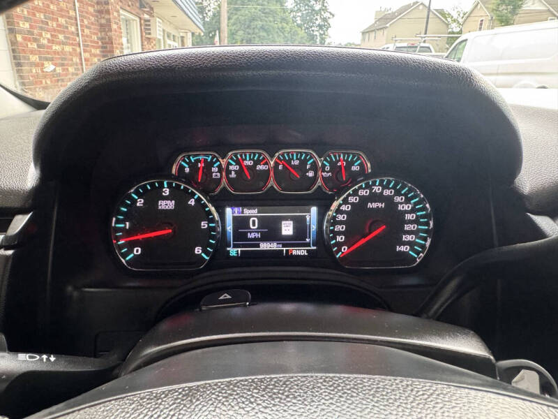 2018 Chevrolet Suburban LT