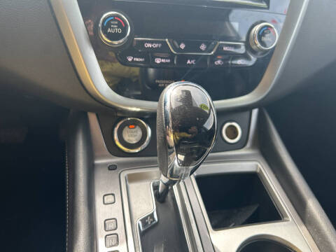 2023 Nissan Murano SL