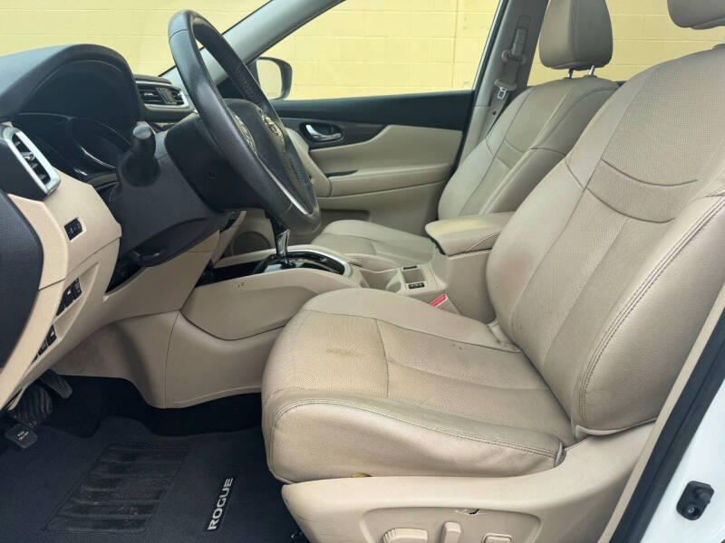 2016 Nissan Rogue SL