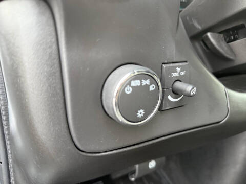 2025 Chevrolet Express 2500