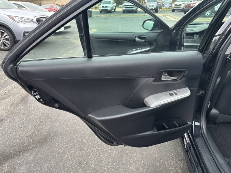 2014 Toyota Camry SE