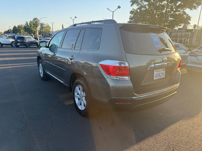 2012 Toyota Highlander