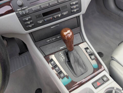 2002 BMW 3 Series 325Ci