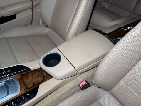 2012 Porsche Panamera