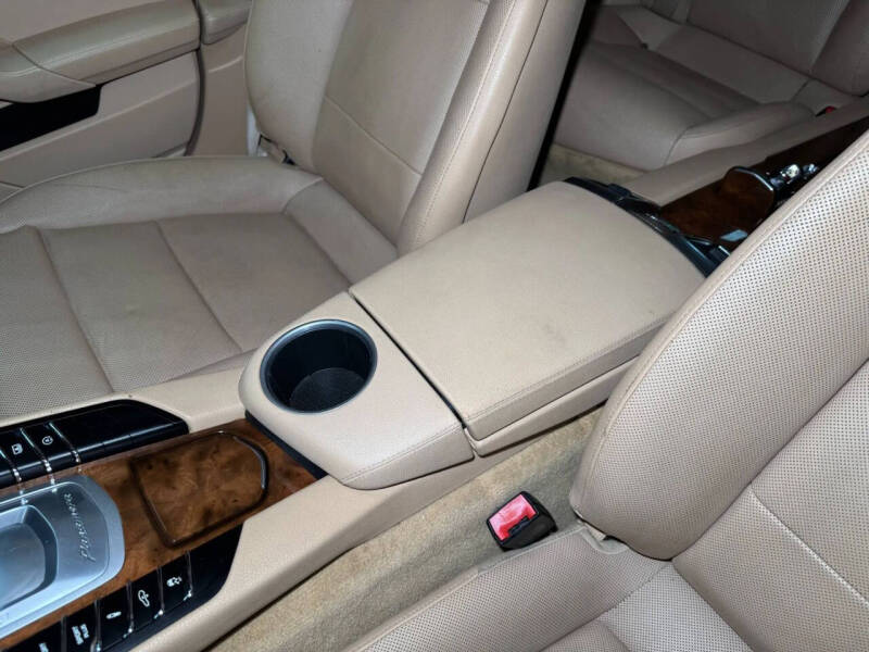 2012 Porsche Panamera