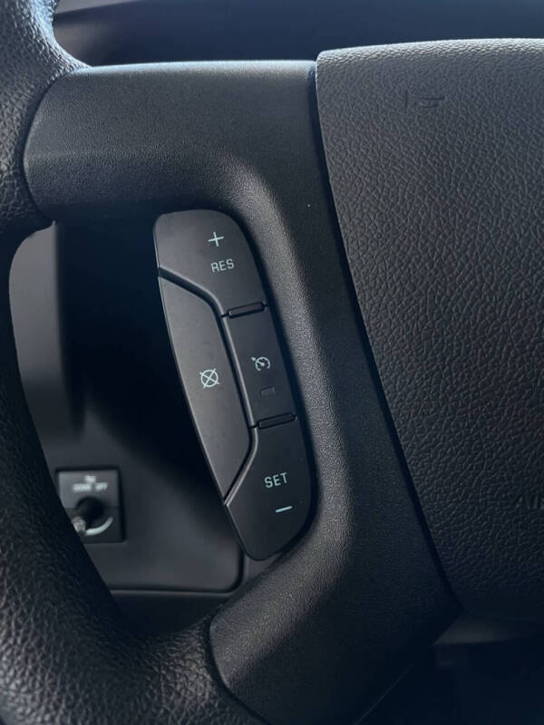 2023 Chevrolet Express LS 3500