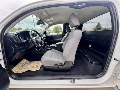 2021 Toyota Tacoma SR