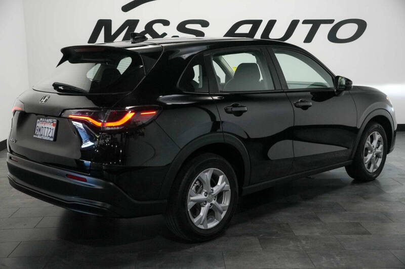2024 Honda HR-V LX