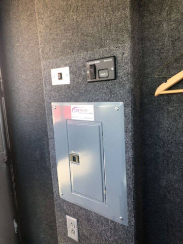 2012 Freightliner MT45 Chassis