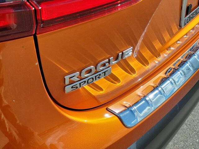 2022 Nissan Rogue Sport SL