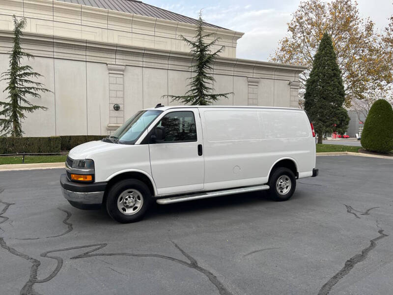 2024 Chevrolet Express 2500