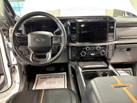 2024 Ford F-350 Super Duty Platinum