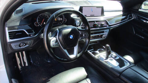 2016 BMW 7 Series 750i