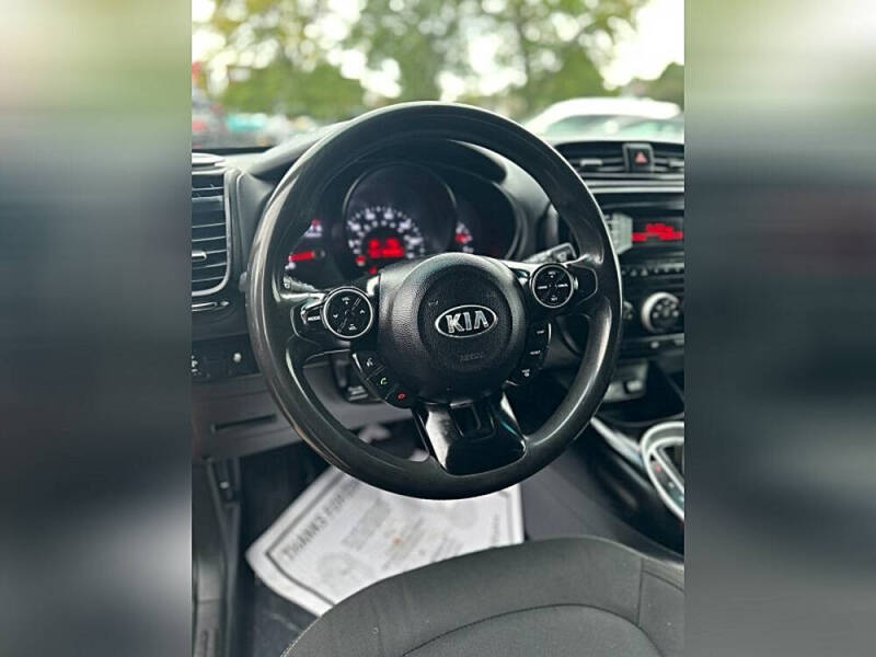 2015 Kia Soul +