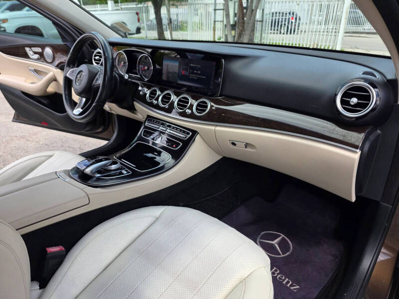 2017 Mercedes-Benz E-Class E 300