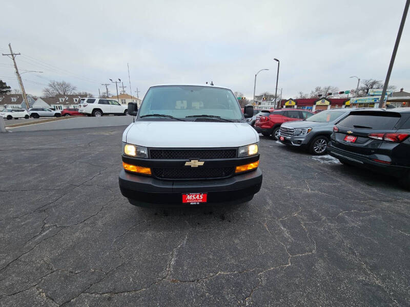 2023 Chevrolet Express LS 3500