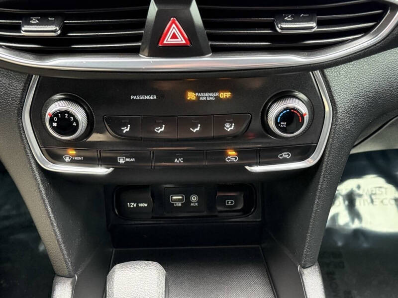 2019 Hyundai Santa Fe SE 2.4L