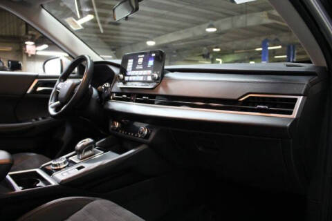 2022 Mitsubishi Outlander SE