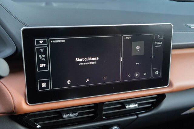 2025 Lotus Emira V6 Base