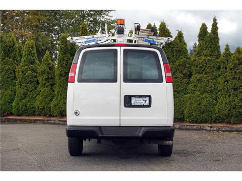 2016 Chevrolet Express 2500