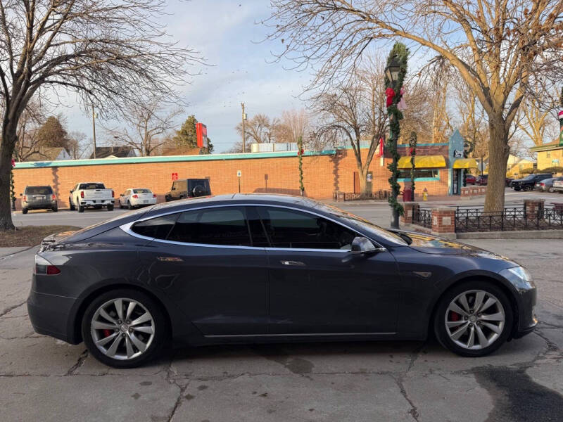 2014 Tesla Model S P85D