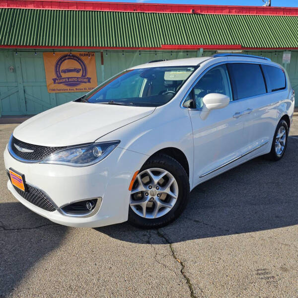 2017 Chrysler Pacifica Touring-L Plus