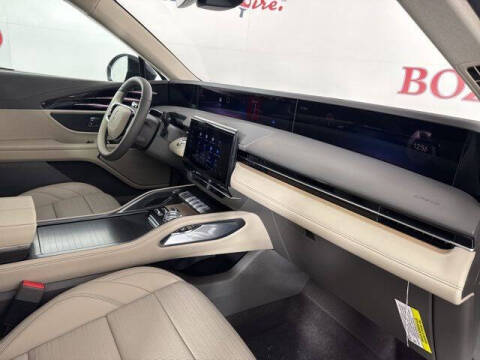 2025 Lincoln Nautilus Reserve