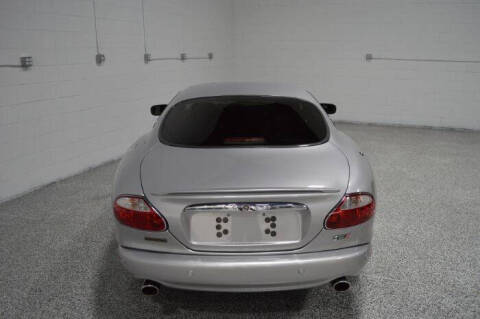 2002 Jaguar XKR