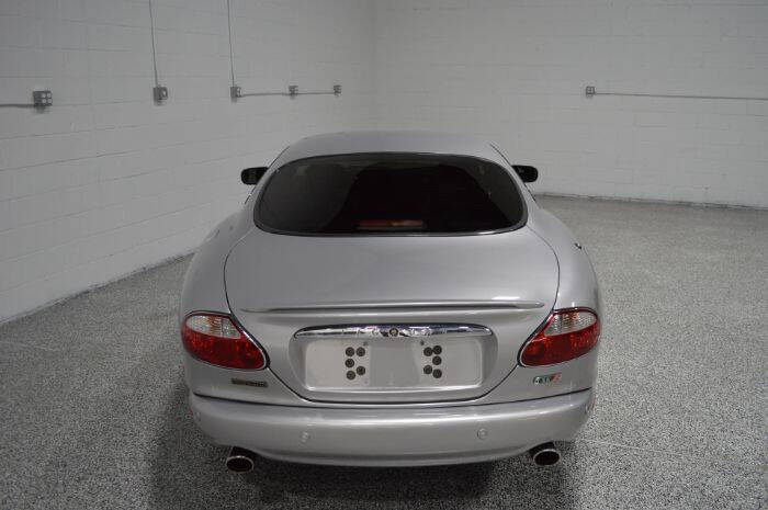 2002 Jaguar XKR