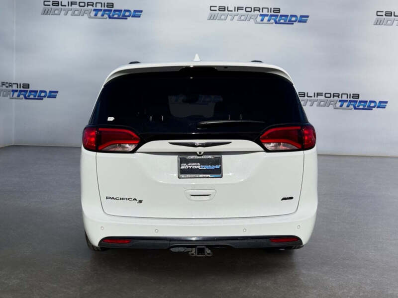 2020 Chrysler Pacifica Launch Edition