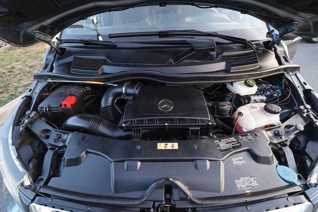 2022 Mercedes-Benz Metris Passenger