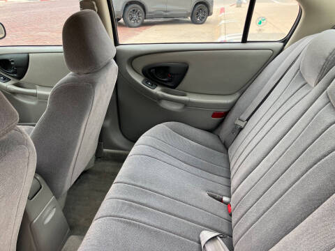 2004 Chevrolet Classic