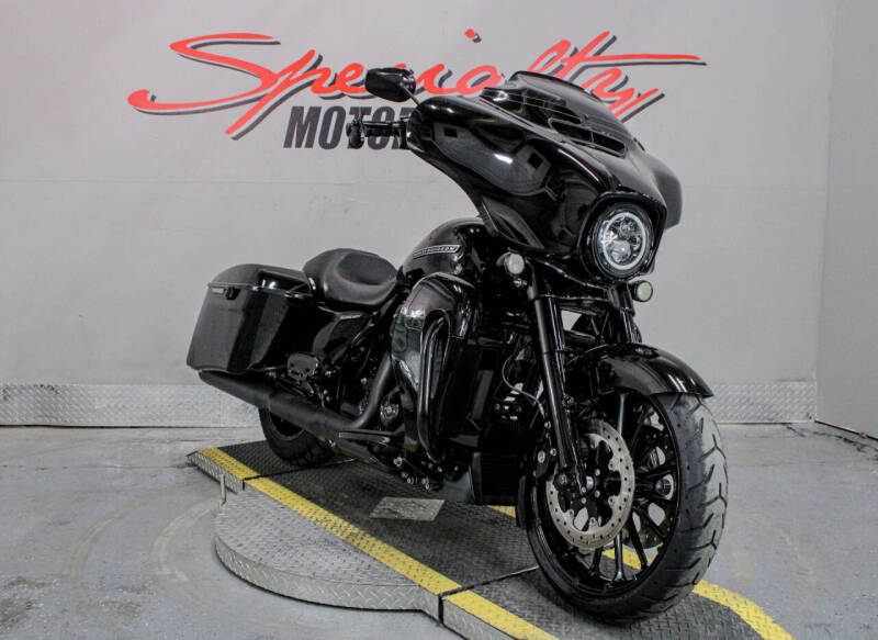 2018 Harley-Davidson Street Glide Special