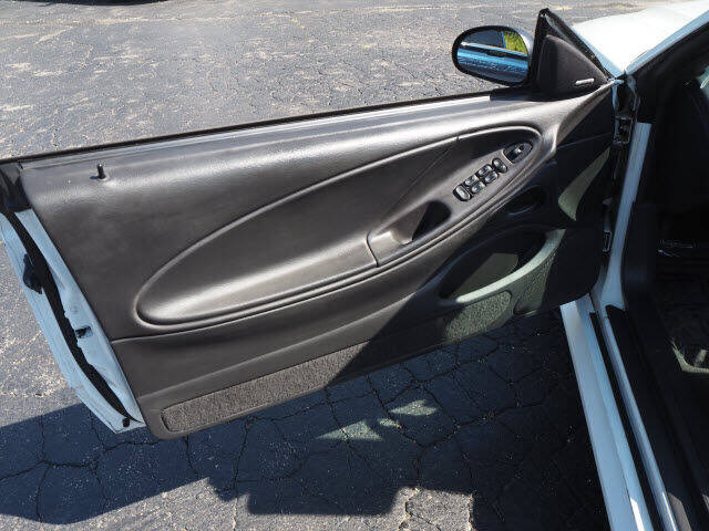 2000 Ford Mustang GT