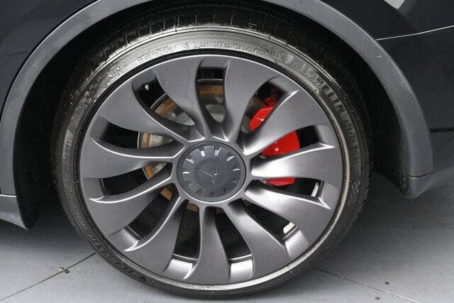 2023 Tesla Model Y Performance