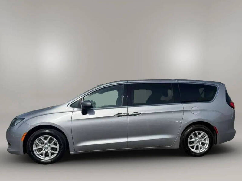 2017 Chrysler Pacifica Touring