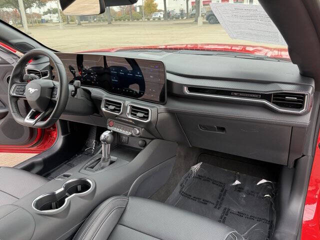 2025 Ford Mustang EcoBoost Premium