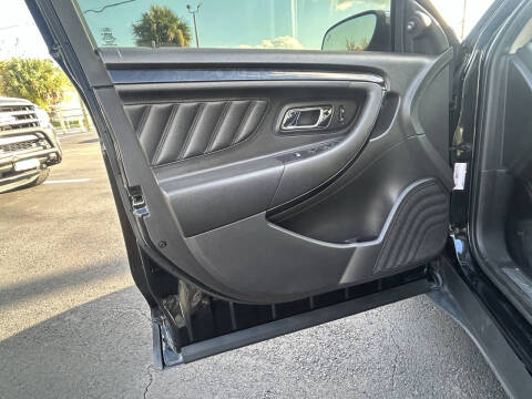 2010 Ford Taurus Limited