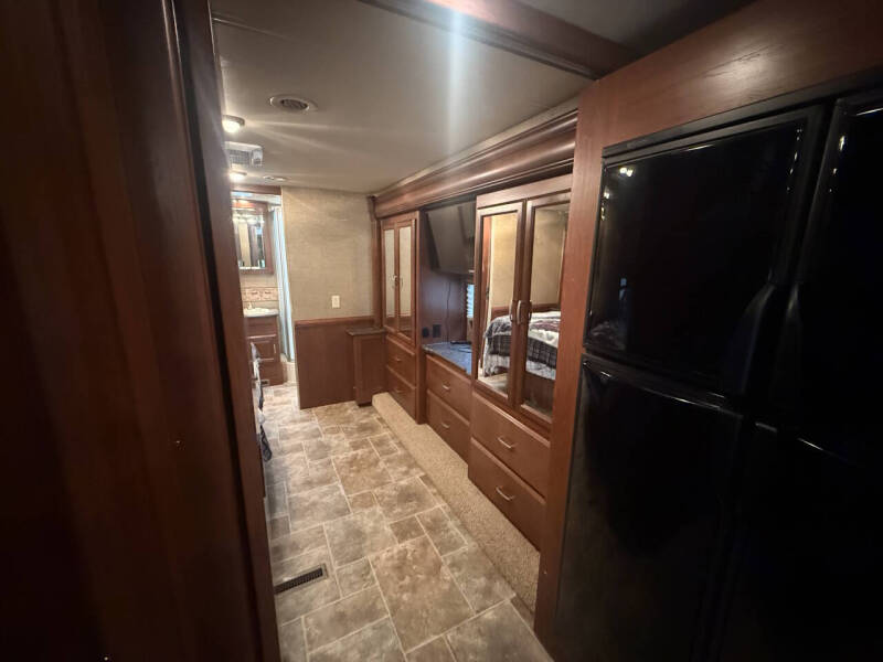 2014 Thor Motor Coach challanger