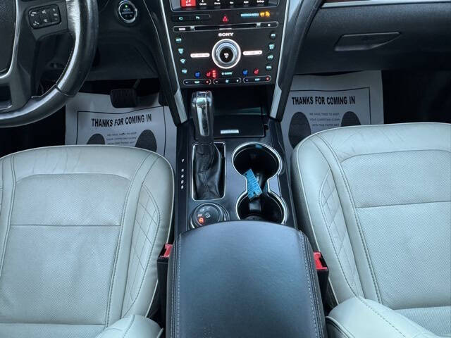 2017 Ford Explorer Platinum