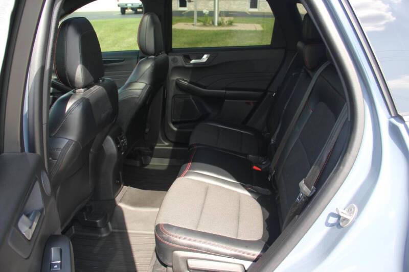 2023 Ford Escape ST-Line Select