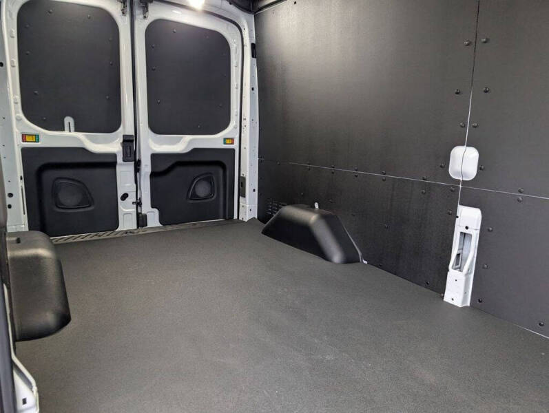 2026 Ford Transit 250