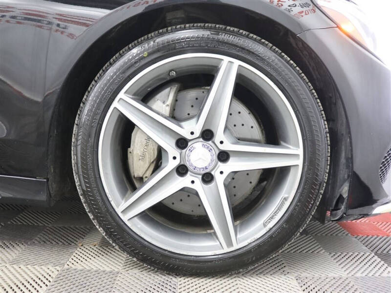 2016 Mercedes-Benz C-Class