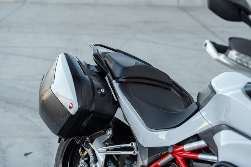 2015 Ducati MULTISTRADA 1200 S TOURING