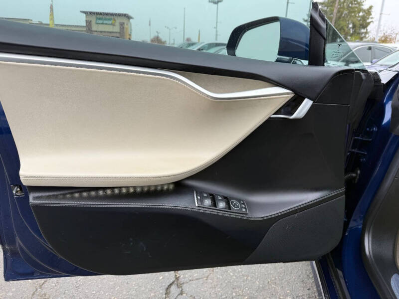 2018 Tesla Model S 75D