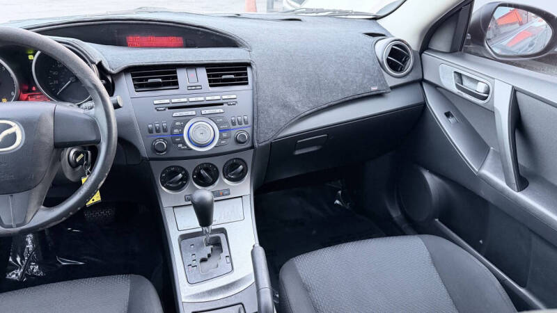 2010 Mazda MAZDA3 i Sport